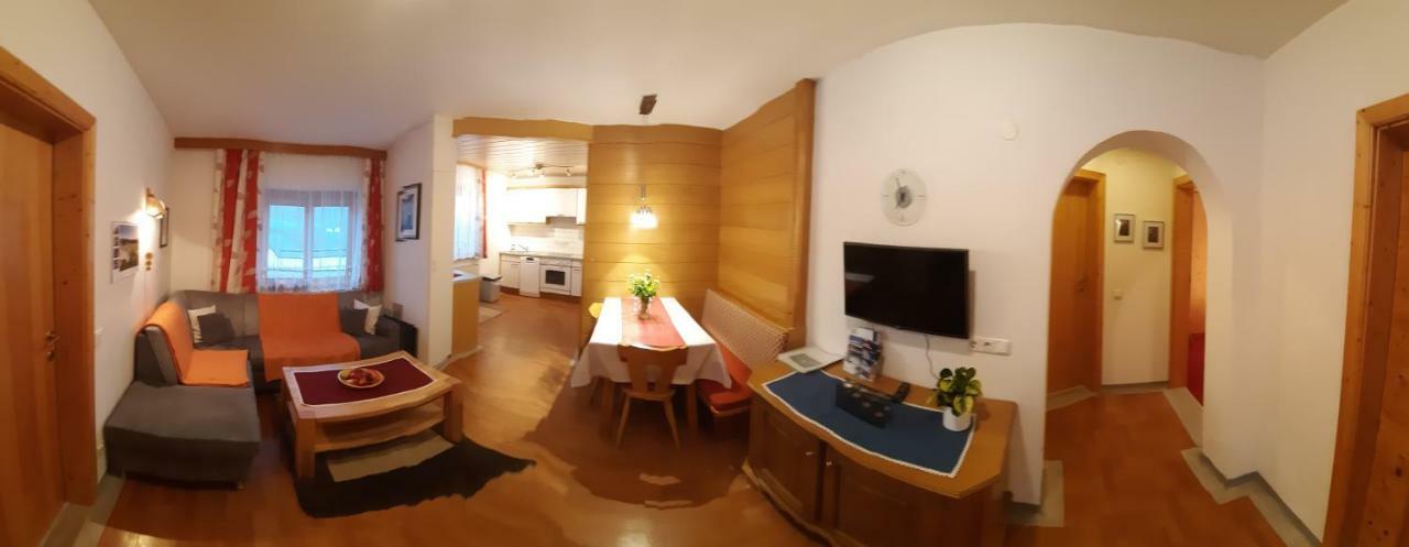 Ferienwohnung Christina Gundolf ヴェンス エクステリア 写真
