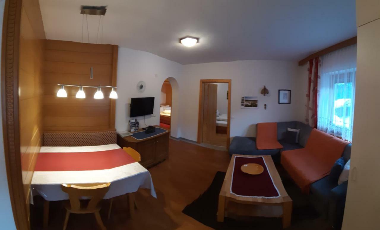 Ferienwohnung Christina Gundolf ヴェンス エクステリア 写真